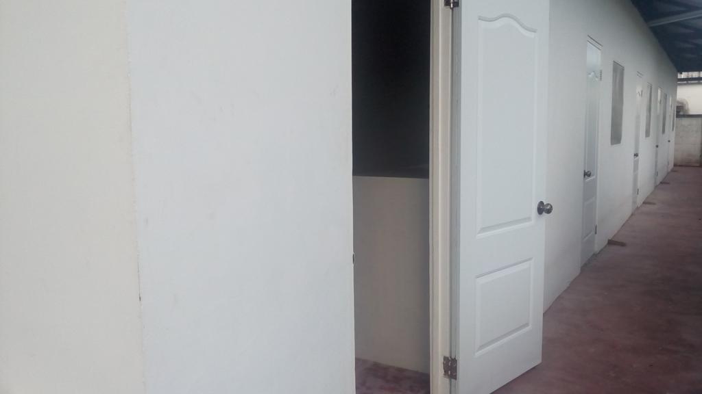 Hofste Appartementen Парамарибо Екстериор снимка